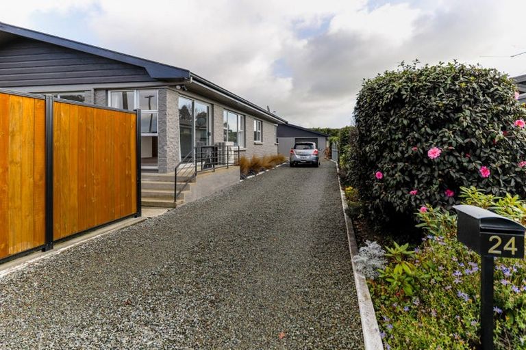 Photo of property in 24 Great North Road, Winton, 9720