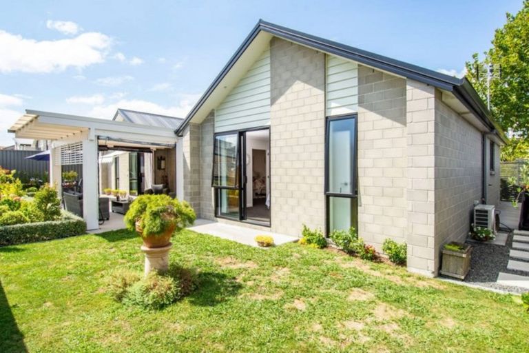 Photo of property in 120 Kennedy Road, Pyes Pa, Tauranga, 3112