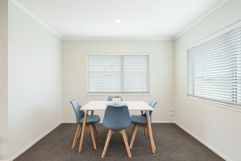 Photo of property in 4 Livingstone Drive, Papamoa Beach, Papamoa, 3118