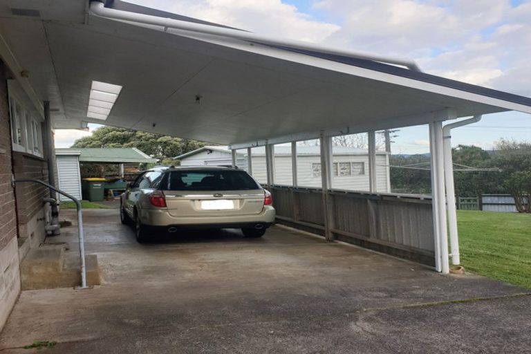 Photo of property in 10 Kaiwaka Road, Waiuku, 2123