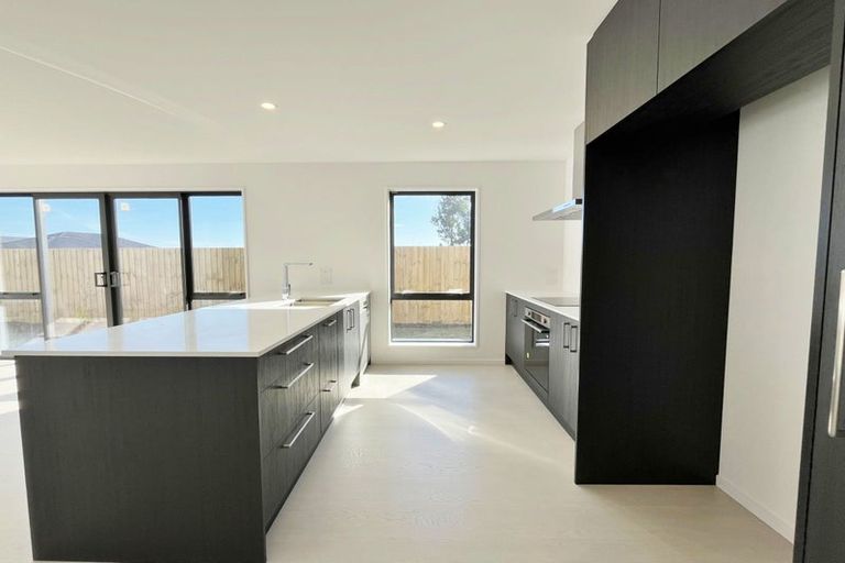 Photo of property in 64 Bill Hammond Drive, Belfast, 8051
