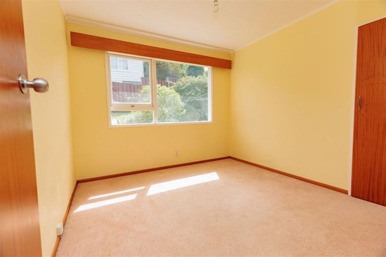 Photo of property in 15 Cortina Avenue, Johnsonville, Wellington, 6037