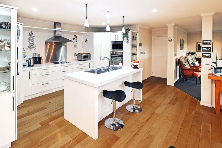 Photo of property in 6 Essex Street, Weston, Oamaru, 9401