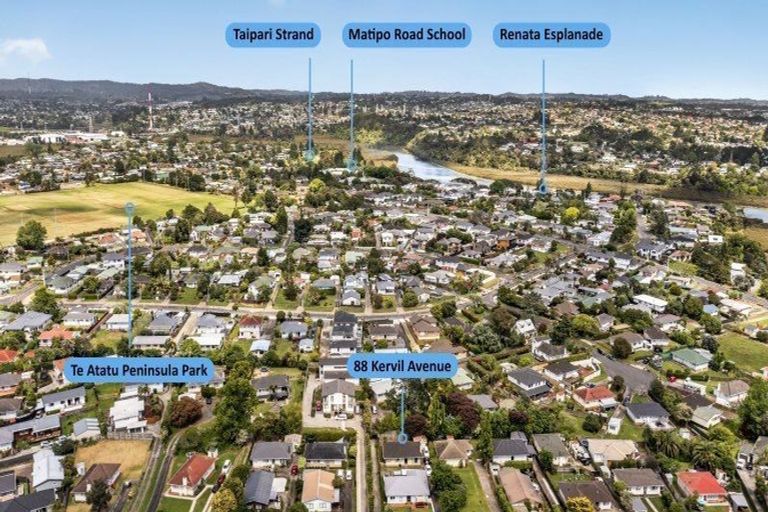 Photo of property in 88 Kervil Avenue, Te Atatu Peninsula, Auckland, 0610