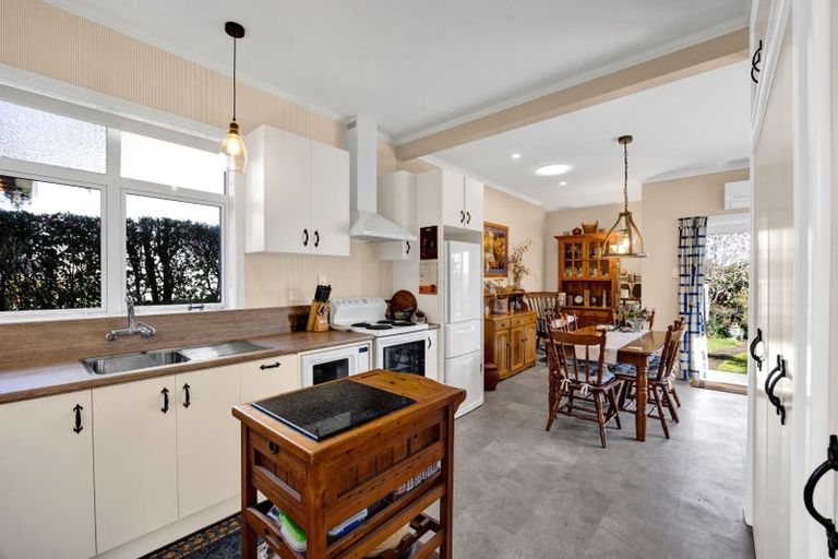 Photo of property in 90 Mill Road, Lower Vogeltown, New Plymouth, 4310