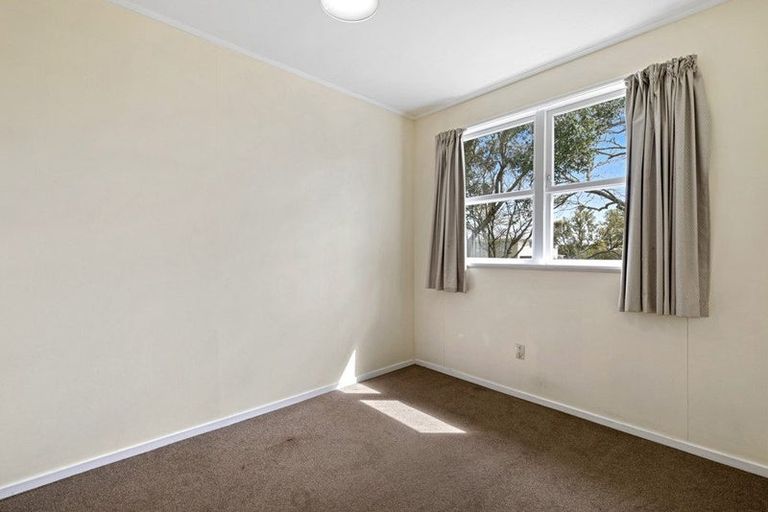 Photo of property in 29 Castleton Street, Birkdale, Auckland, 0626