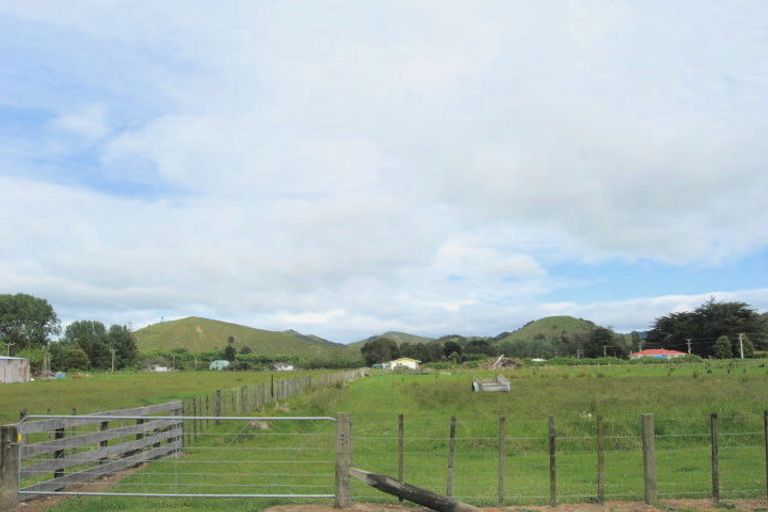Photo of property in 29 Parkinson Street, Tolaga Bay, 4077