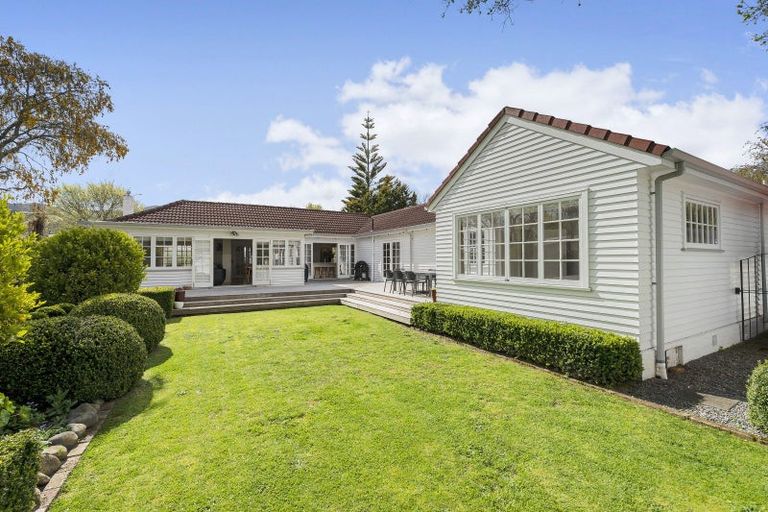 Photo of property in 340 Fergusson Drive, Heretaunga, Upper Hutt, 5018