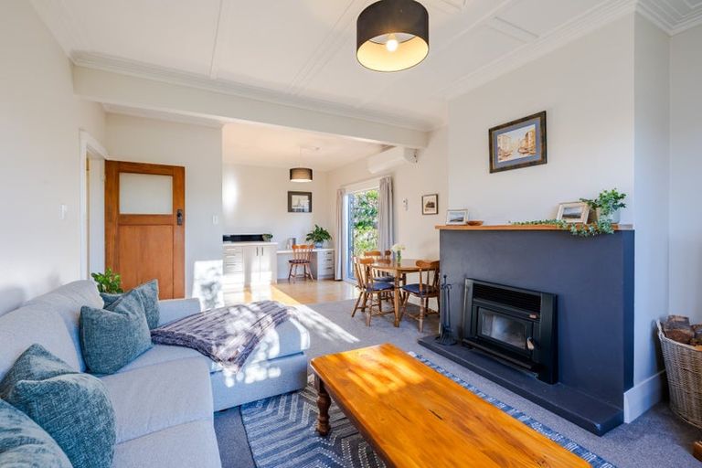 Photo of property in 15 Mataora Road, Kenmure, Dunedin, 9011