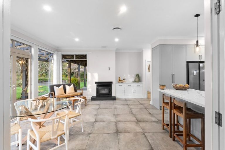 Photo of property in 274 Polson Hill Drive, Aokautere, Palmerston North, 4471