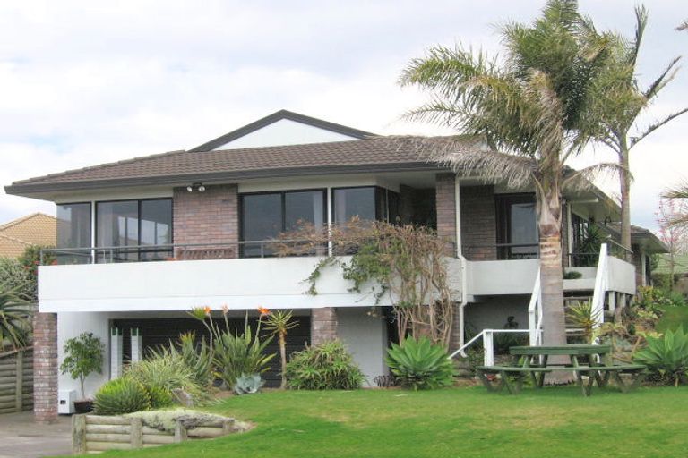 Photo of property in 4 Verbena Glen, Mount Maunganui, 3116