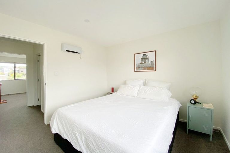 Photo of property in 5/85 Selo Street, Glen Eden, Auckland, 0602