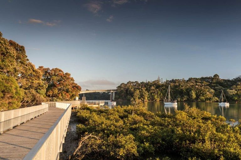 Photo of property in 210/81 Mapou Road, Hobsonville, Auckland, 0616