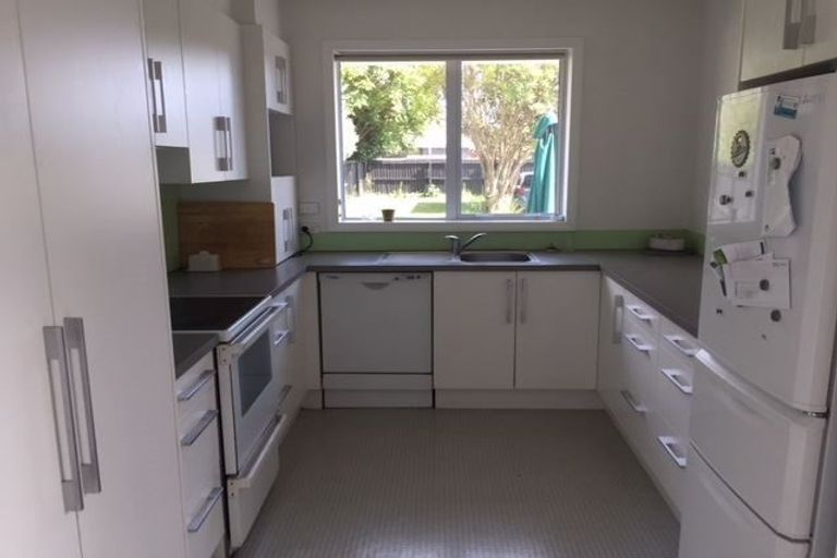 Photo of property in 46 Steadman Road, Broomfield, Christchurch, 8042