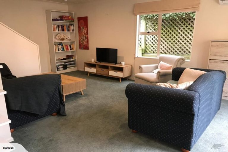 Photo of property in 60u3 Pirie Street, Mount Victoria, Wellington, 6011