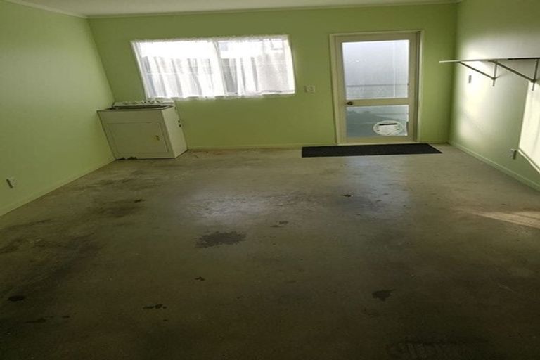 Photo of property in 91a Pooks Road, Ranui, Auckland, 0612