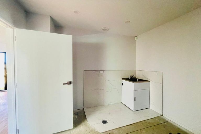 Photo of property in 76 Kauri Heart Avenue, Takanini, 2112