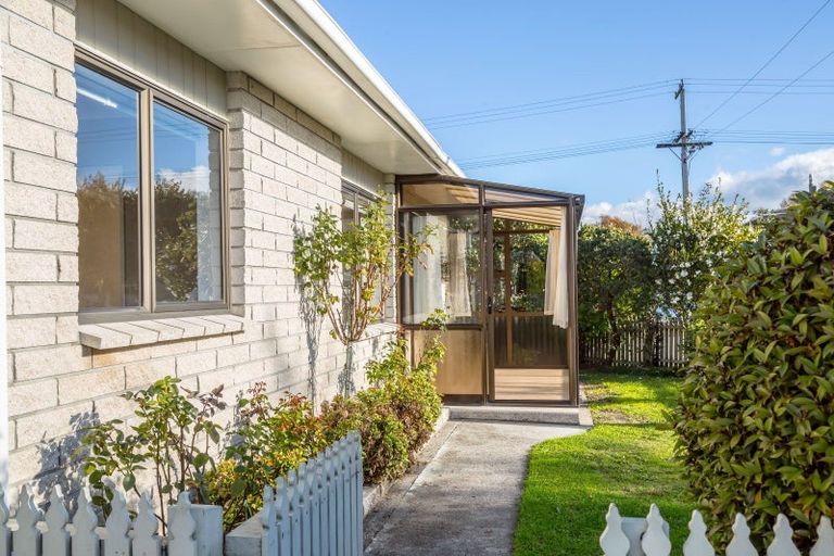 Photo of property in 2 Carverthen Street, Masterton, 5810