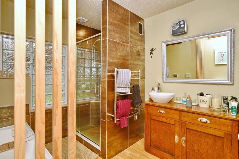 Photo of property in 16 Estuary Road, New Brighton, Christchurch, 8061