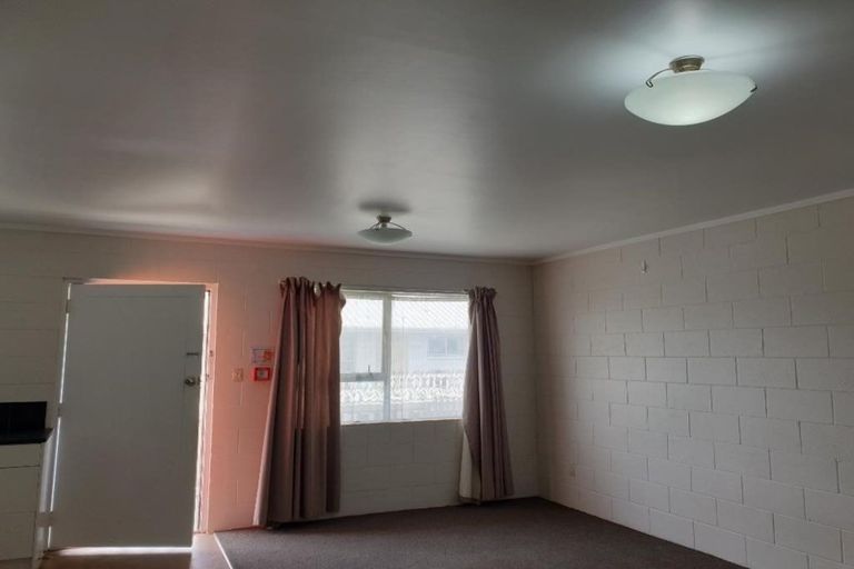 Photo of property in 11u6 Rotoiti Street, Johnsonville, Wellington, 6037
