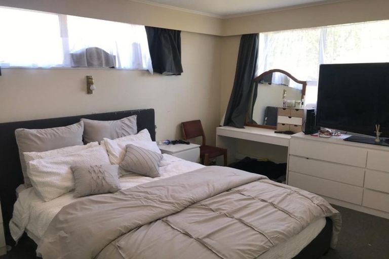 Photo of property in 76 California Drive, Totara Park, Upper Hutt, 5018