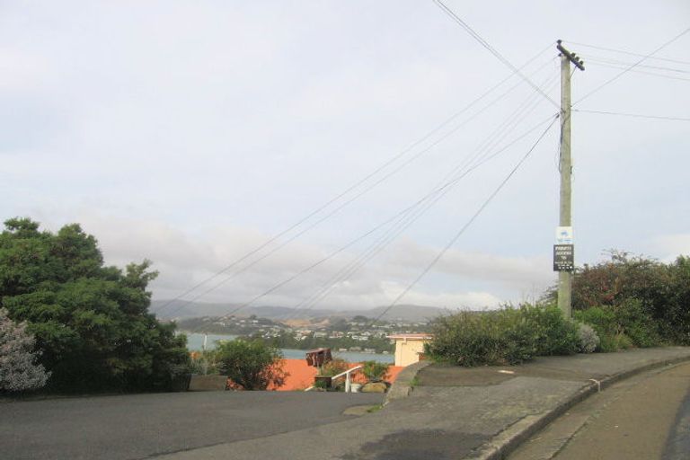 Photo of property in 72 Mana View Road, Paremata, Porirua, 5026