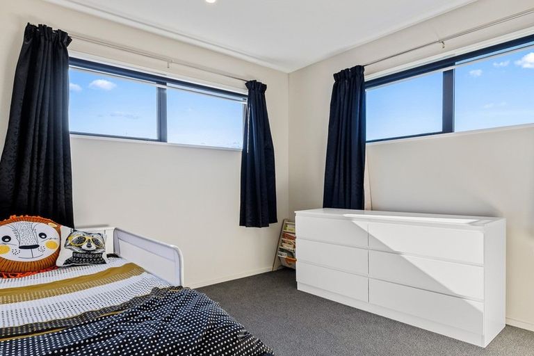 Photo of property in 1 Johnson Street, Kaiapoi, 7630