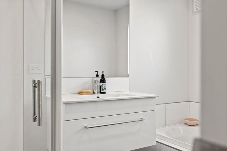 Photo of property in 4 Romanee Lane, Wigram, Christchurch, 8025