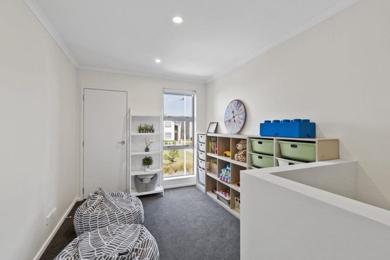 Photo of property in 4 Kittyhawk Lane, Hobsonville, Auckland, 0616