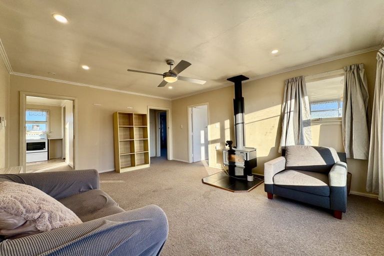 Photo of property in 57 Le Cren Street, Seaview, Timaru, 7910