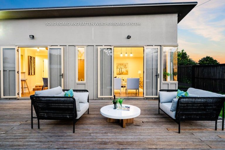 Photo of property in 6 Forest Hill Road, Henderson, Auckland, 0612