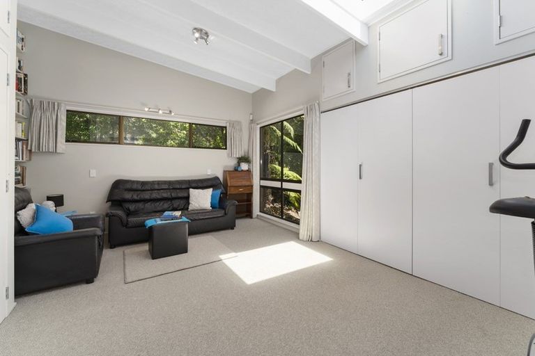 Photo of property in 7 Maungakotukutuku Road, Paraparaumu, 5032