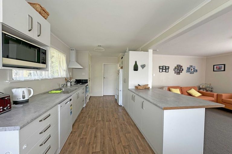 Photo of property in 2 Terence Street, Fairview Downs, Hamilton, 3214