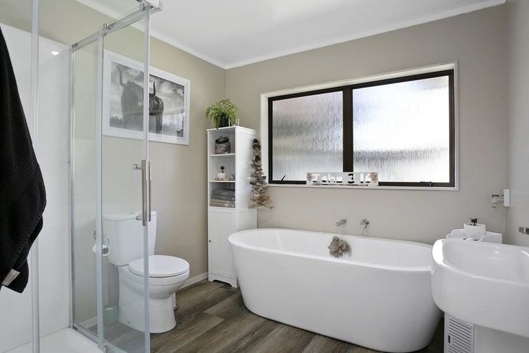 Photo of property in 36 Maclean Street, Cambridge, 3434