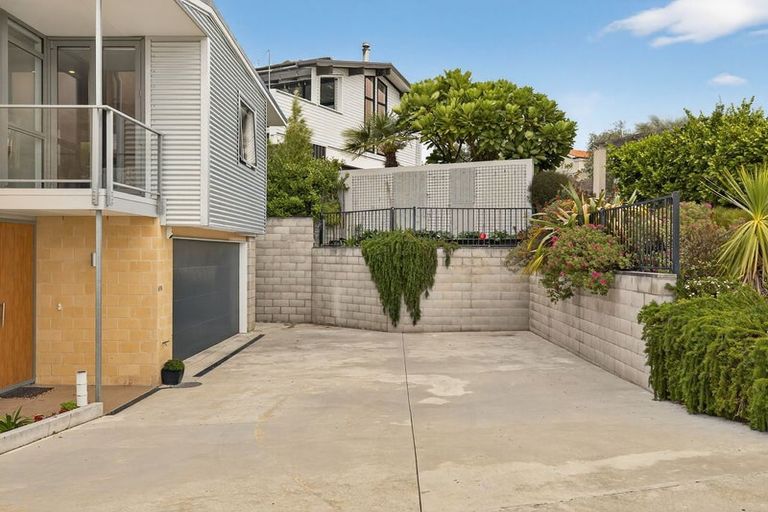 Photo of property in 69a Panorama Road, Clifton, Christchurch, 8081
