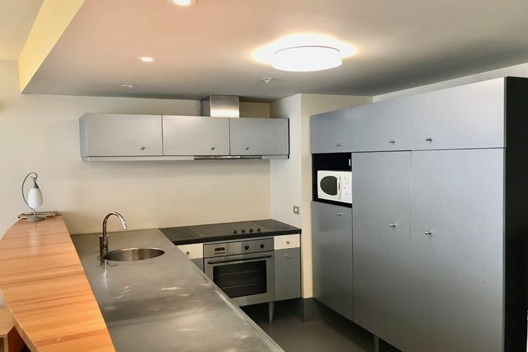 Photo of property in St Pauls Apartments, 85/43u Mulgrave Street, Thorndon, Wellington, 6011