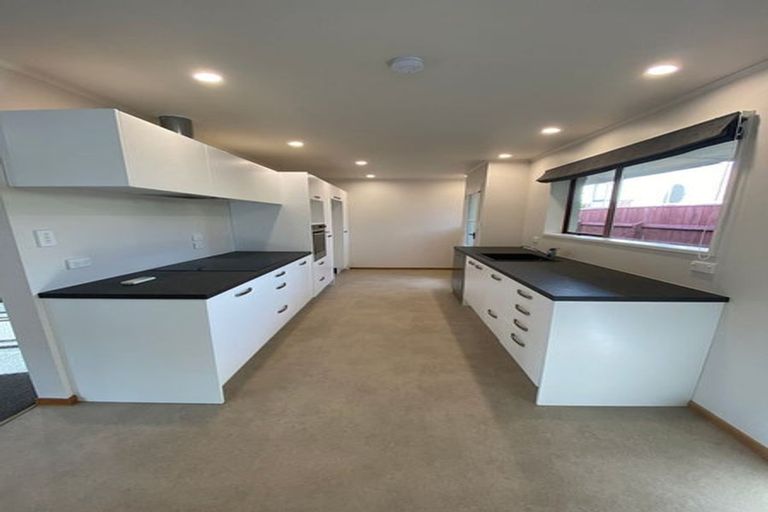 Photo of property in 96b Belvedere Avenue, Waikanae, 5036