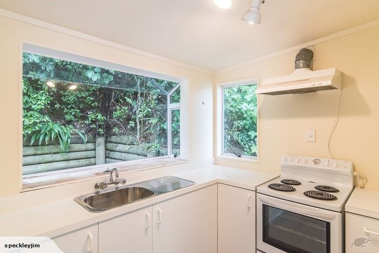 Photo of property in 41a Onslow Road, Khandallah, Wellington, 6035