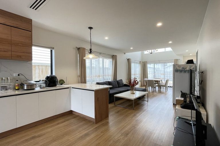 Photo of property in 36 Greenfinch Road, Hobsonville, Auckland, 0616