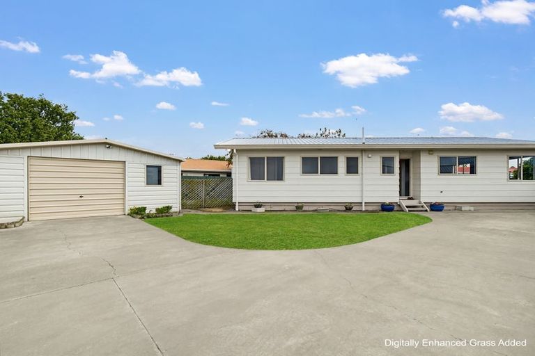 Photo of property in 1308 Jellicoe Street, Mayfair, Hastings, 4122