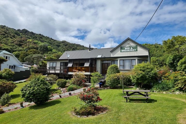 Photo of property in 10 Smith Street, Greymouth, 7805