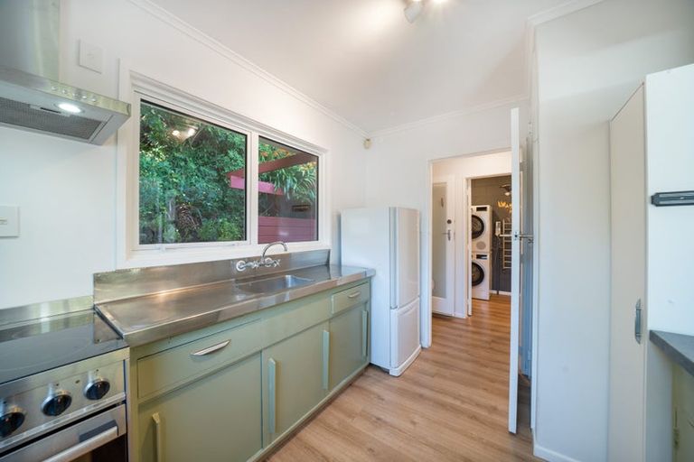 Photo of property in 124a Middleton Road, Churton Park, Wellington, 6037