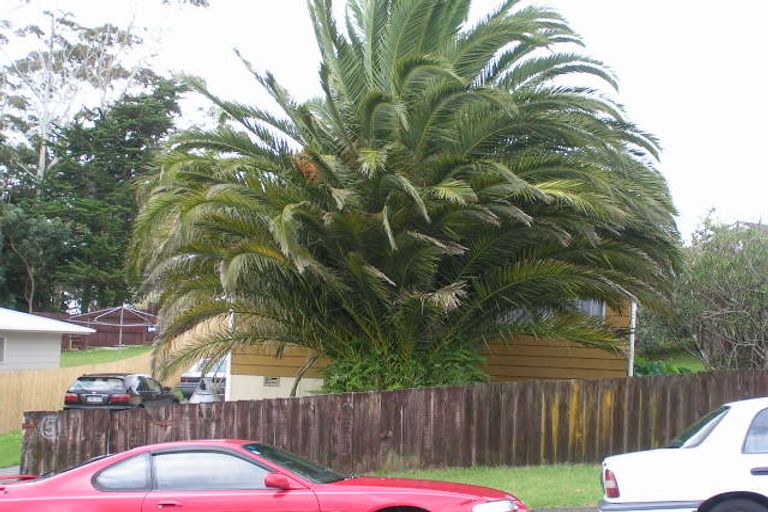 Photo of property in 5 Garton Drive, Massey, Auckland, 0614