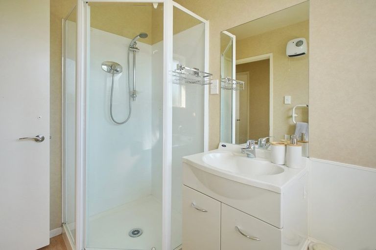 Photo of property in 5 Rutherford Street, Woolston, Christchurch, 8023