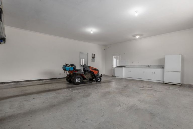 Photo of property in 28 Gordon Place, Levin, 5510