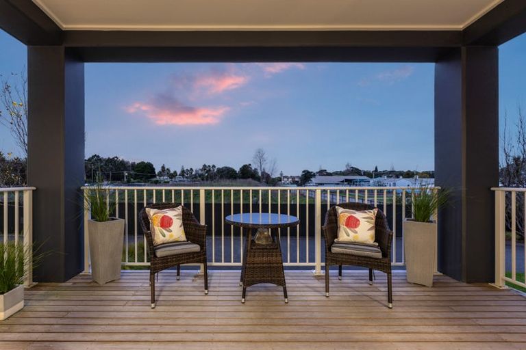 Photo of property in 62 Rewa Rewa Lane, Orewa, 0931