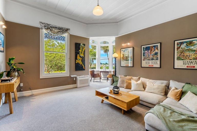 Photo of property in 2 Motu Street, Saint Clair, Dunedin, 9012