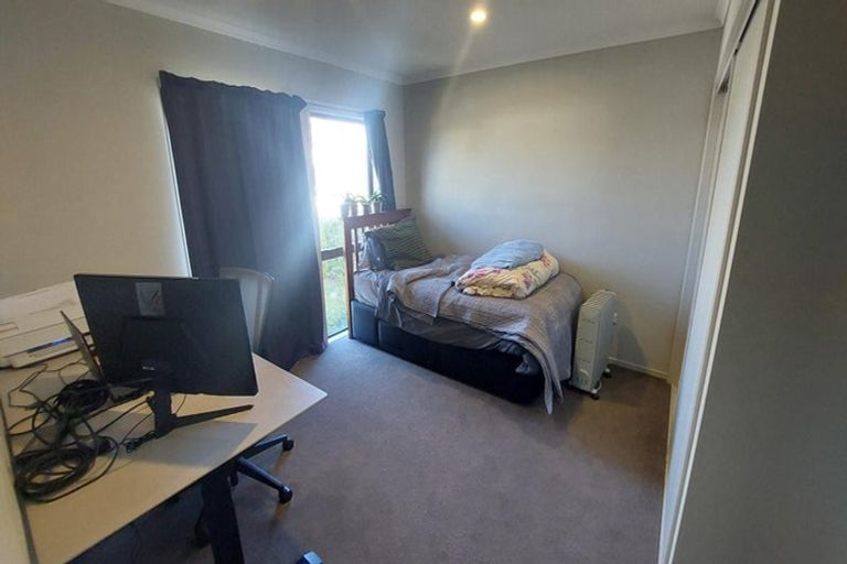 Photo of property in 6 Mccrorie Road, Wigram, Christchurch, 8025