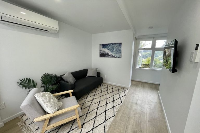 Photo of property in 81 Wright Street, Mount Cook, Wellington, 6021