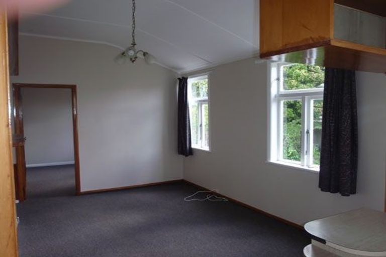 Photo of property in 62 Thompson Street, Mount Cook, Wellington, 6011